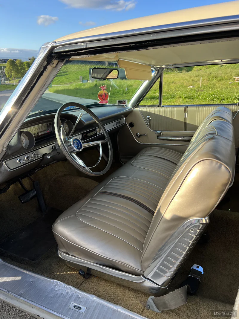 1964 Ford Galaxie in Rotorua 6