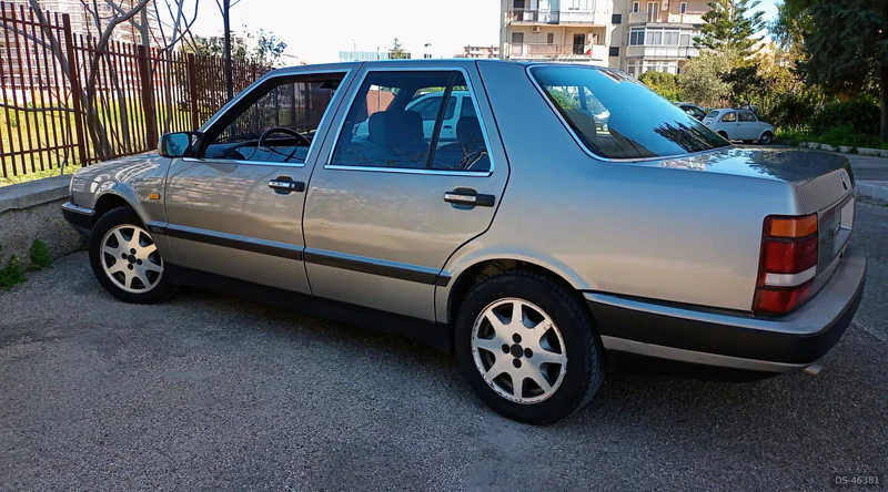 1988 Lancia Thema in Bari 4