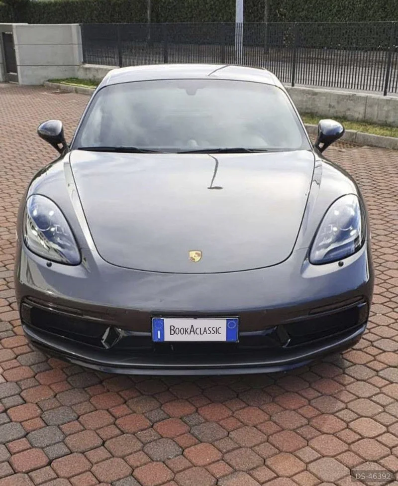 2018 Porsche Cayman 718 Gts in Roma 3