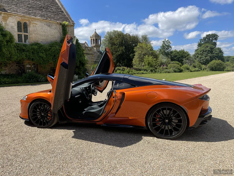 2021 McLaren Gt in Somerset 8