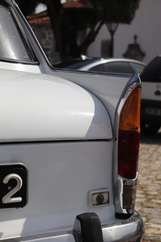 1970 Peugeot 404 in Subportela 4