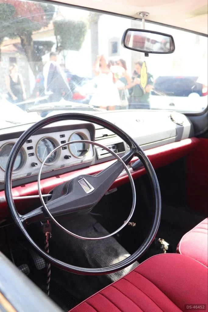 1970 Peugeot 404 in Subportela 7