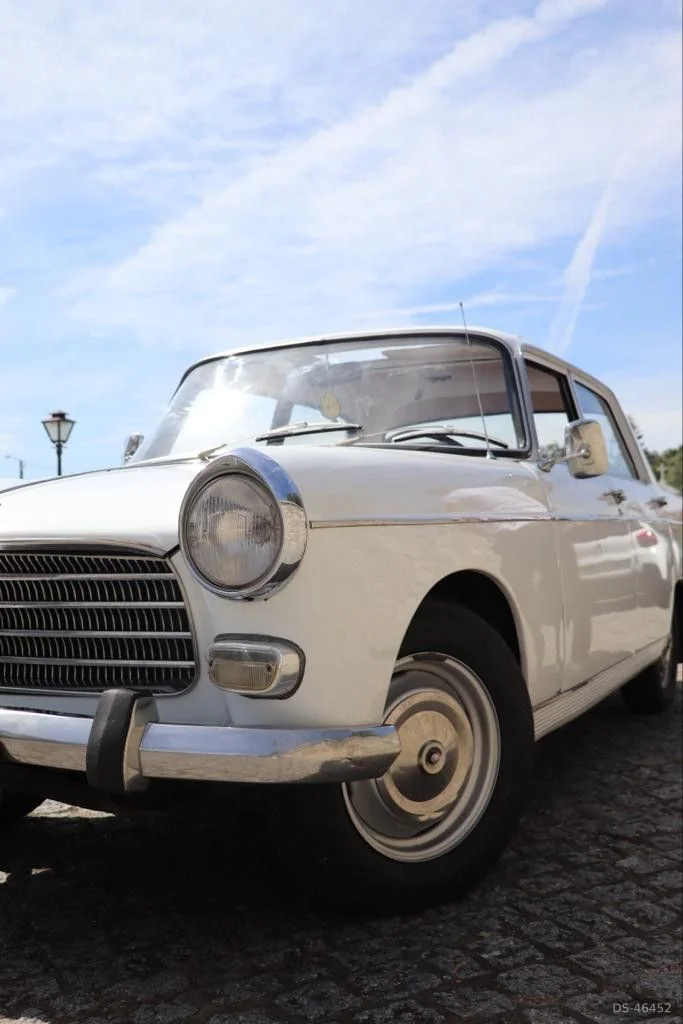 1970 Peugeot 404 in Subportela 10