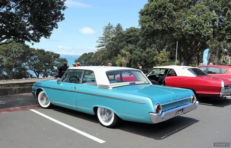 1962 Ford Galaxie in Auckland 11
