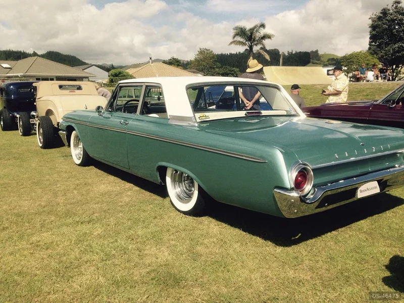 1962 Ford Galaxie in Auckland 12