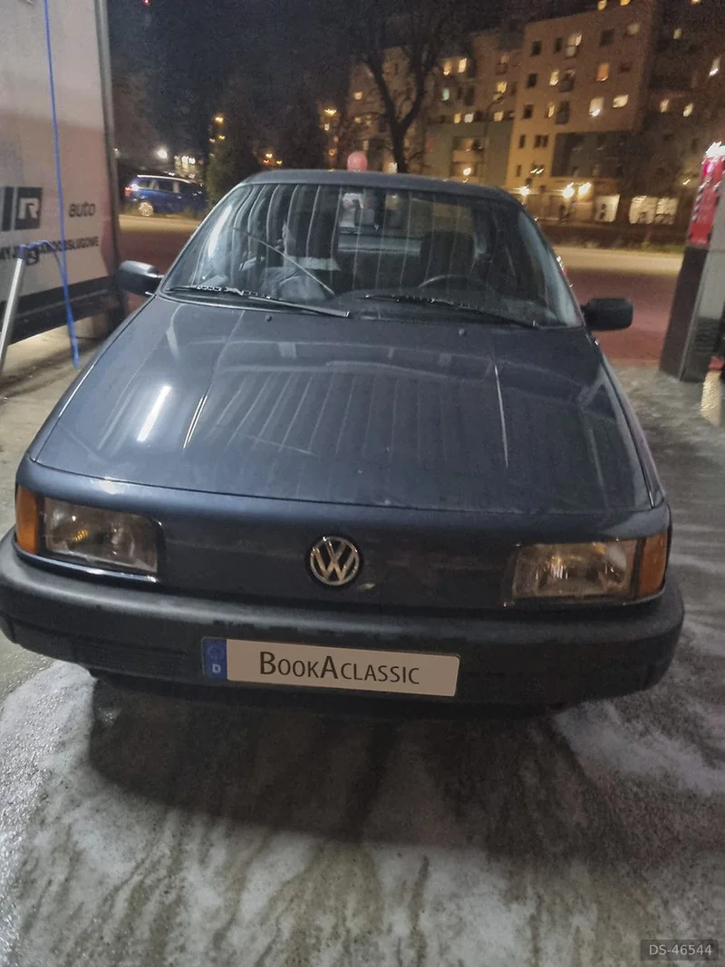 1988 Volkswagen Passat in Katowice 2