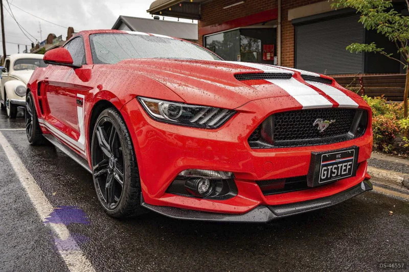 2017 Ford Mustang in Lalor 9