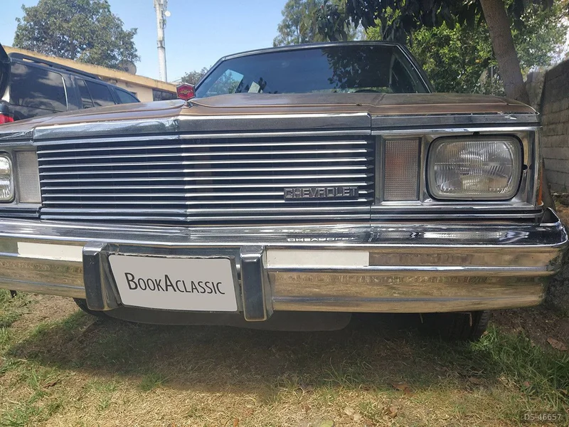 1981 Chevrolet Malibu Classic in Quito 2