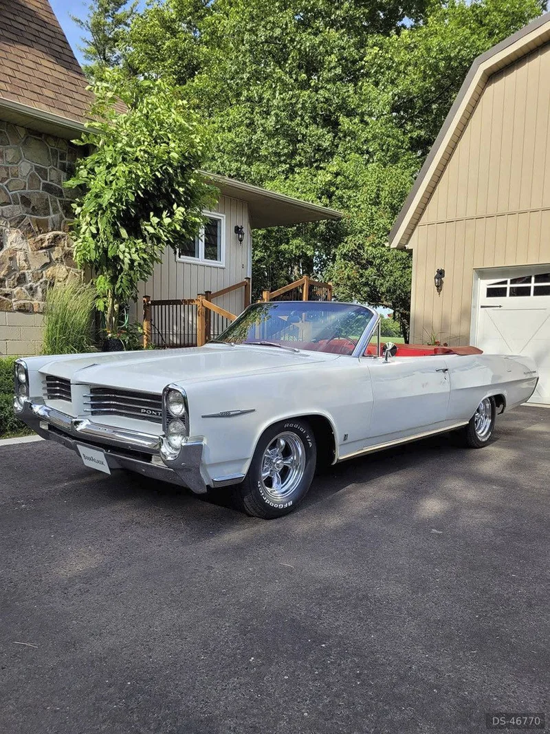 1964 Pontiac Parisienne Convertible in Binbrook 5