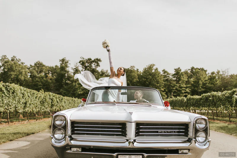 1964 Pontiac Parisienne Convertible in Binbrook 3