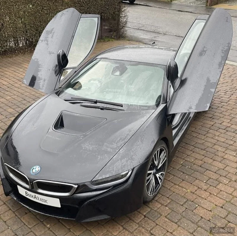 2017 BMW I8 in Glasgow 1