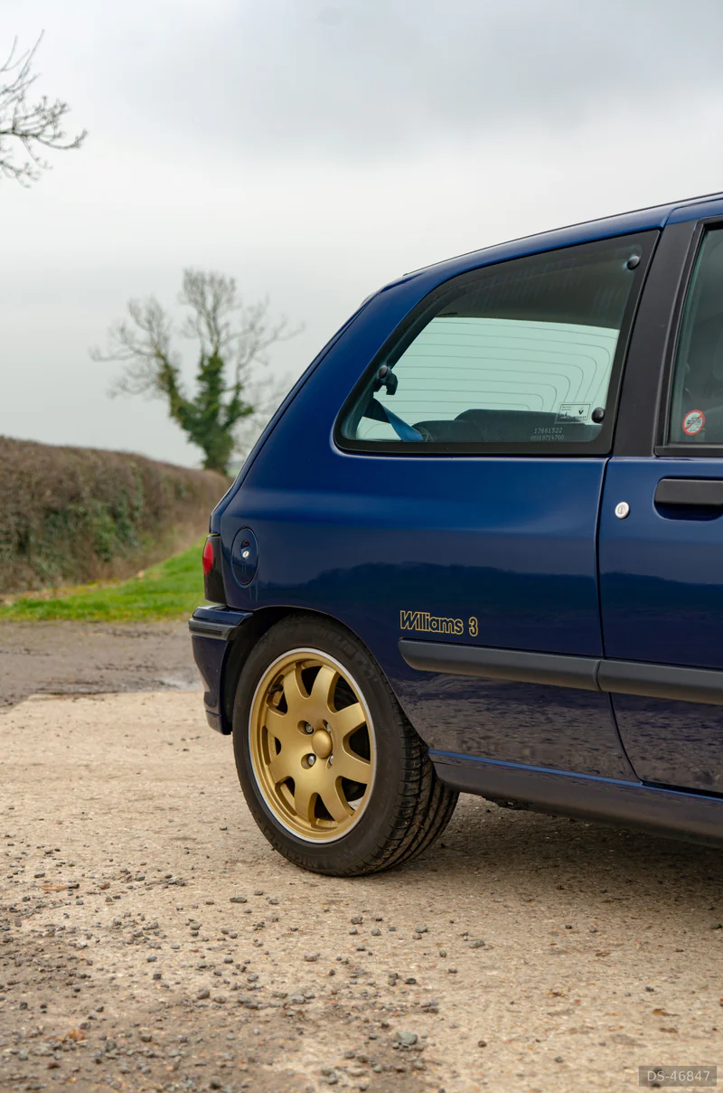 1995 Renault Clio Williams in Buckingham 4