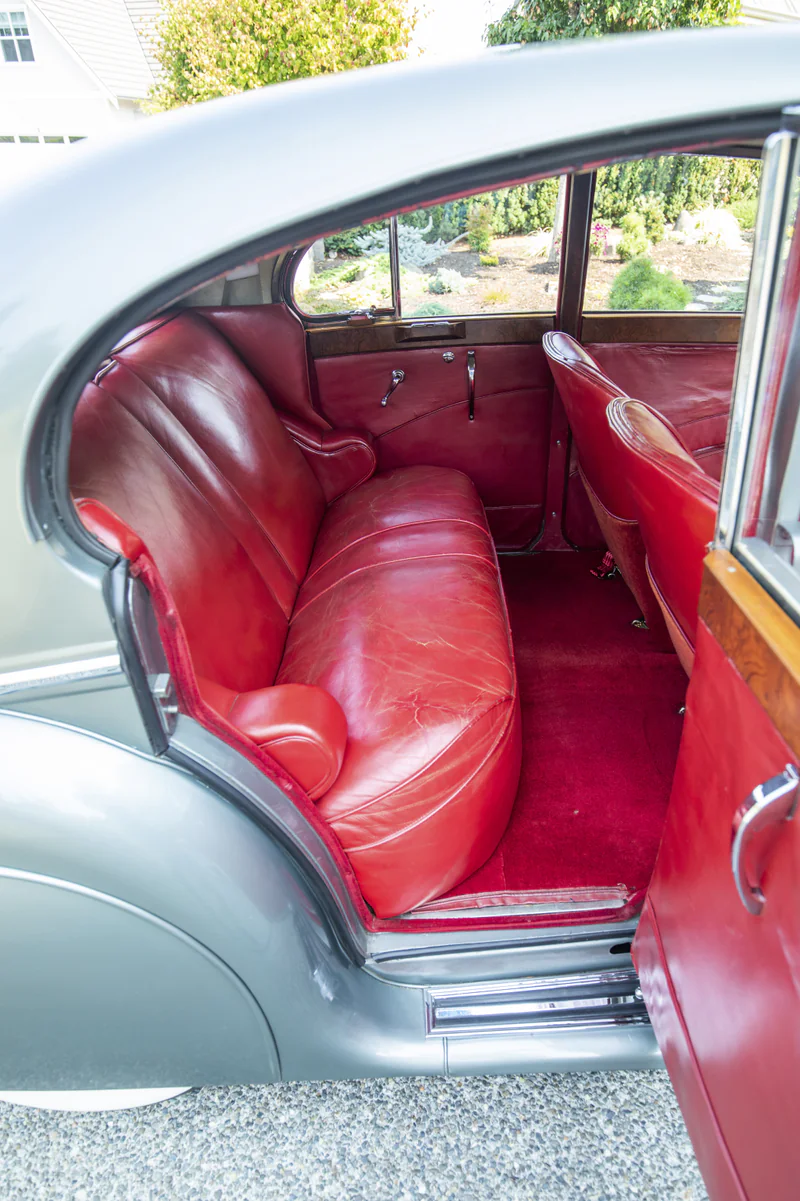 1950 Jaguar Mk V in Courtenay 4