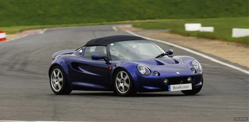 1999 Lotus Elise S1 111s in Reading 2