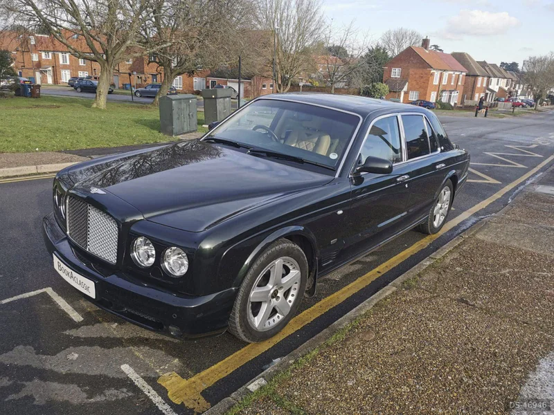 2006 Bentley Arnage in London 4