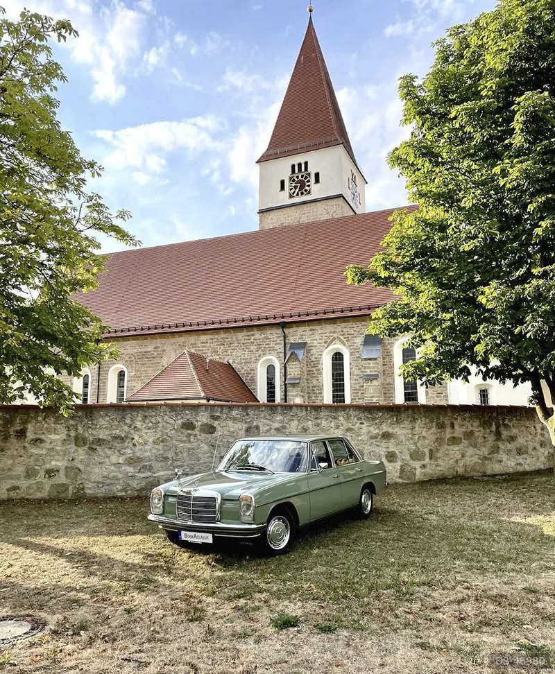 1973 Daimler Strich 8 230 in Unterschneidheim 2