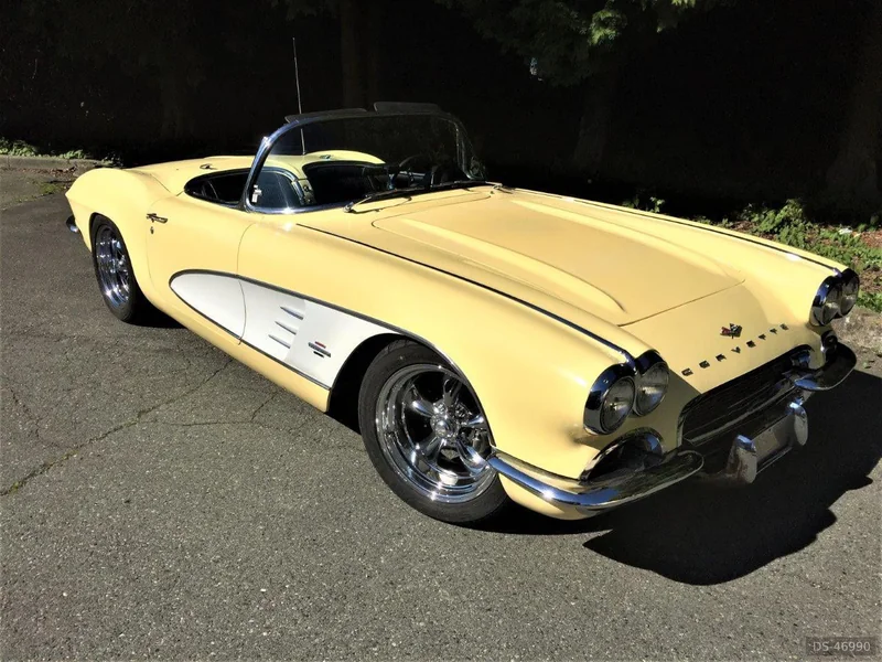 1961 Chevrolet Corvette in Langley 4