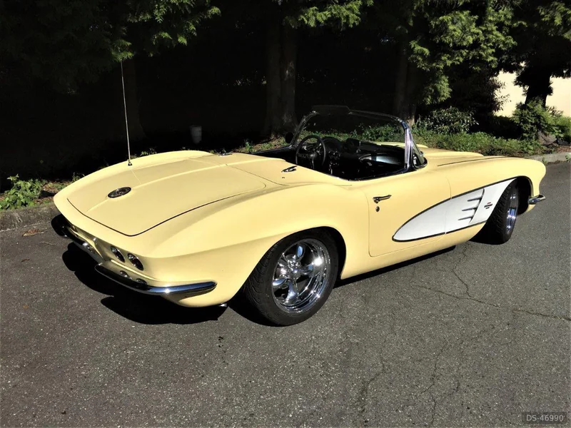 1961 Chevrolet Corvette in Langley 6