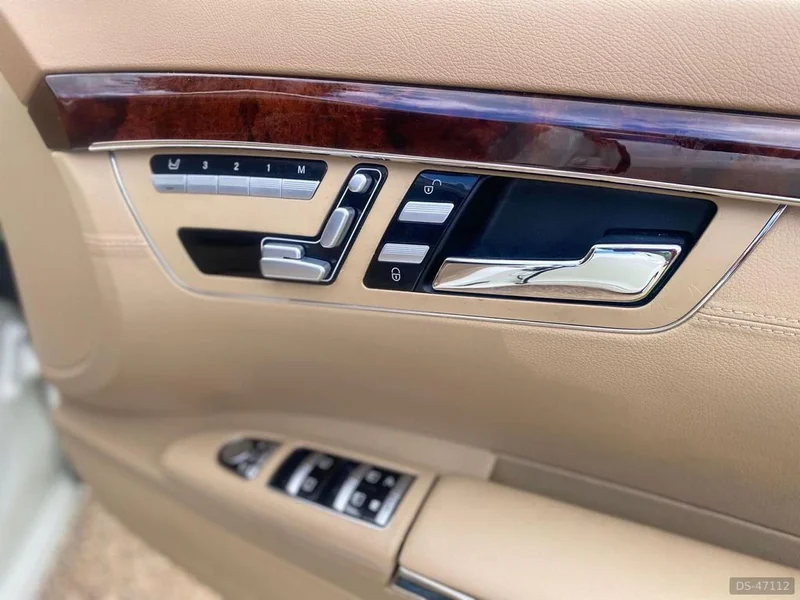 2010 Mercedes-Benz S500l in York 6