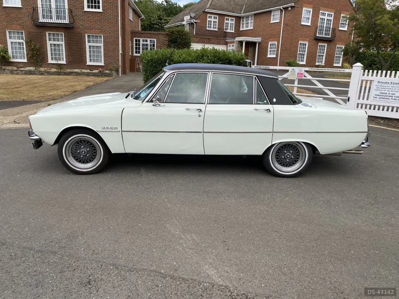 1974 Rover P6 3500 Auto in London 3