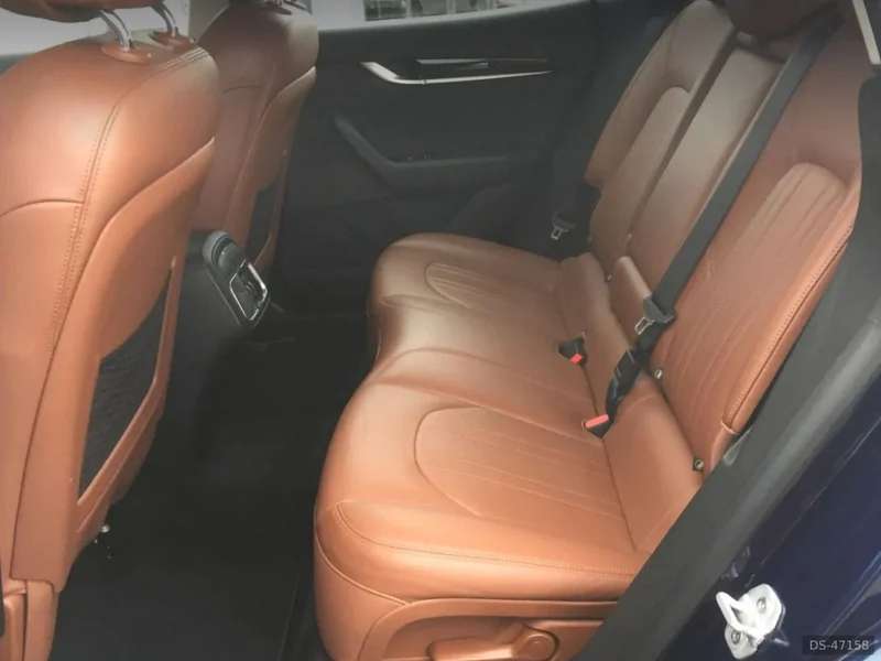 2017 Maserati Levante in Catania 6