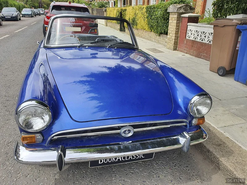 1966 Sunbeam Alpine in London 3