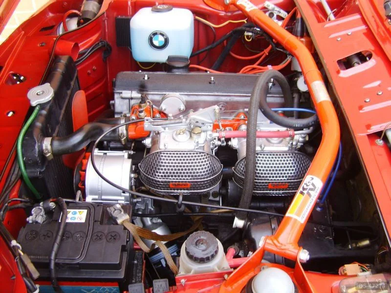1974 BMW 2002 in Queijas 7