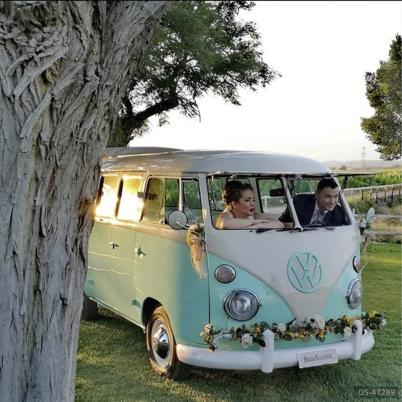 1965 Volkswagen T1 in Madrid 2