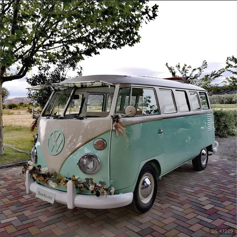 1965 Volkswagen T1 in Madrid 4