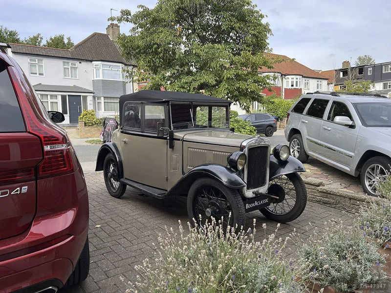 1932 Austin Opal in London 6