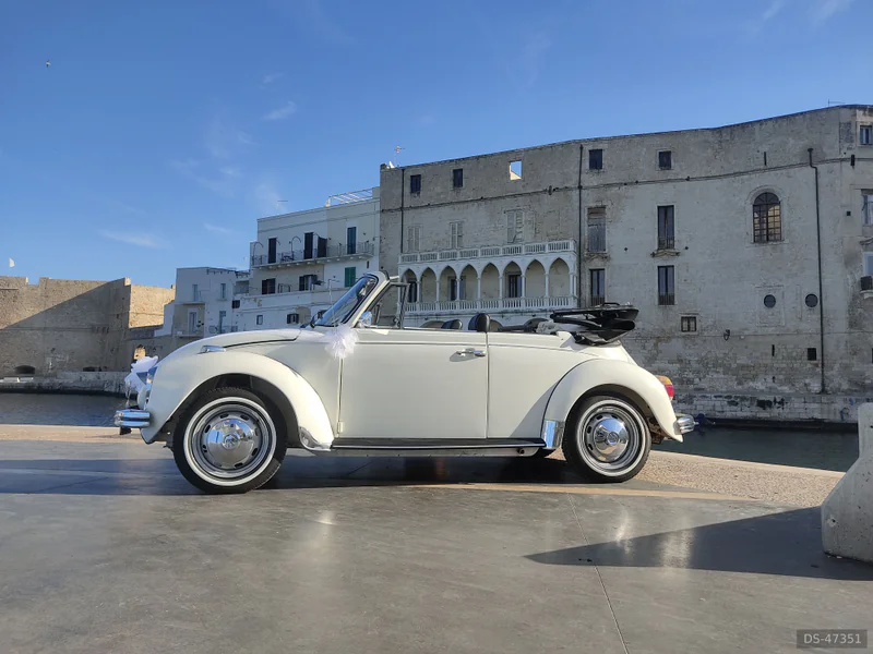 1974 Volkswagen Maggiolone Cabrio in Monopoli 2