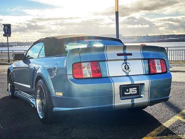 2006 Ford Mustang Convertible in Southport 4