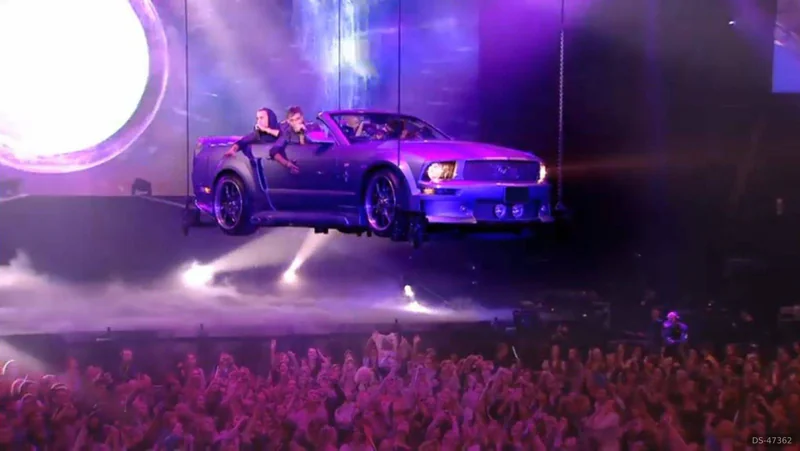 2006 Ford Mustang Convertible in Southport 9