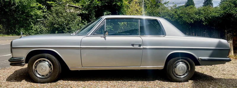 1971 Mercedes-Benz 250 Ce Coupe in London 7