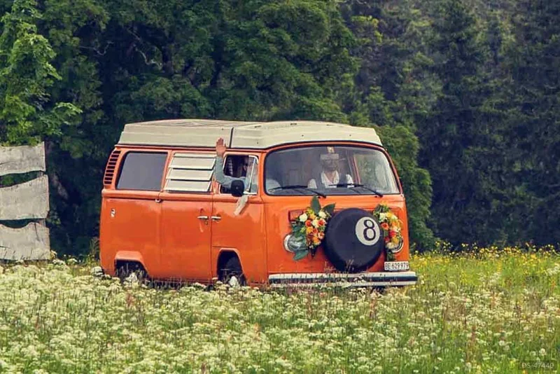 1975 Volkswagen T2 in Bern 9