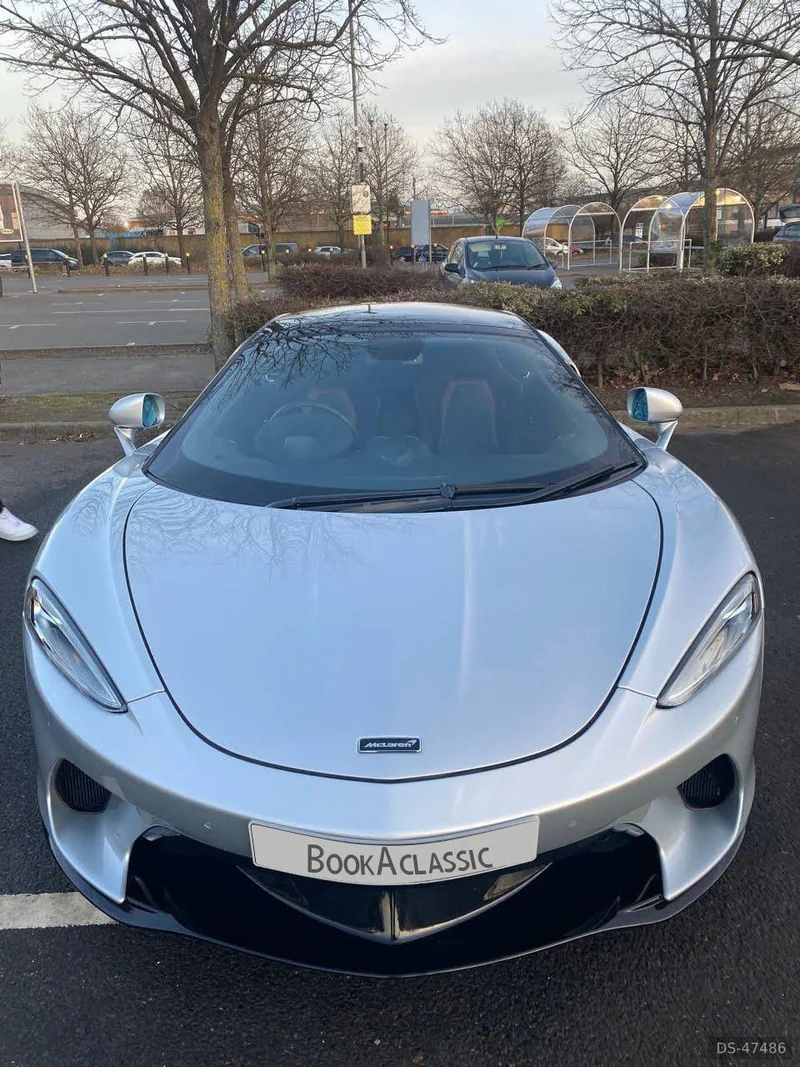 2020 McLaren Gt in London 5