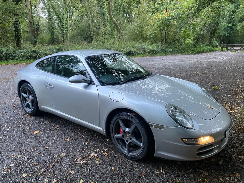 2005 Porsche 911 in Caterham
