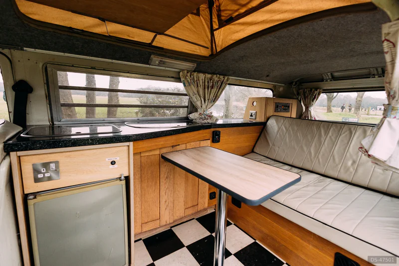1973 Volkswagen Campervan in Guildford 10