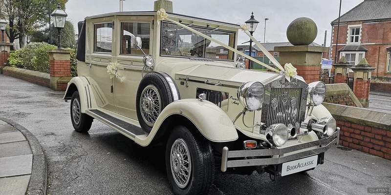 2011 Chrysler Imperial Viscount in Barnsley 3