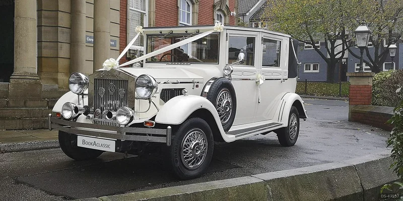 2011 Chrysler Imperial Viscount in Barnsley 2