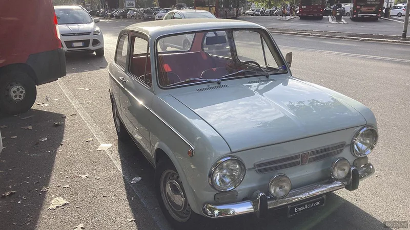 1956 Fiat 850 Special in Roma 7