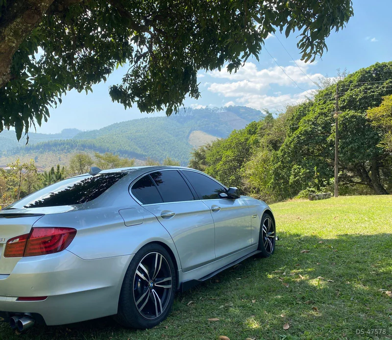 2011 BMW M5 in São Paulo 4