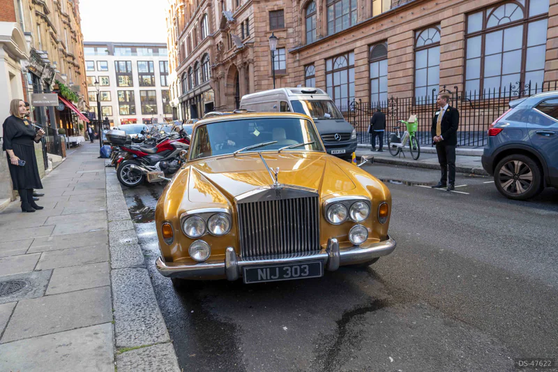 1974 Rolls-Royce Silver Shadow in Beaconsfield 8
