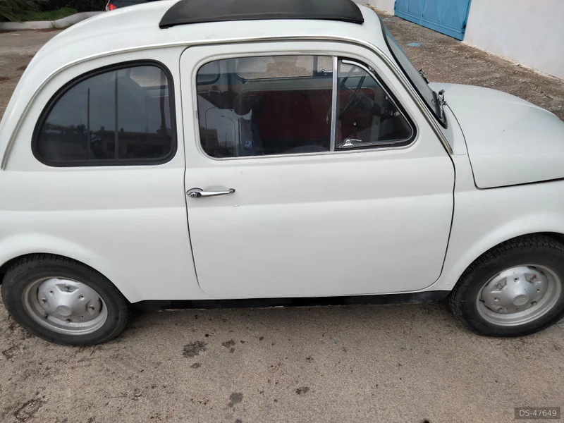 1975 Fiat 500 in Lizzano 4