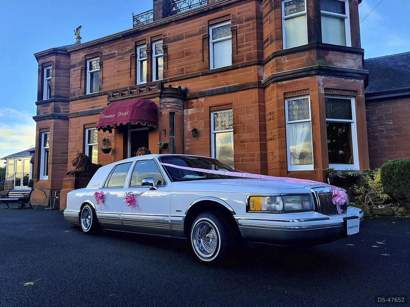 1991 Lincoln Town Car Presidential in Canvey Island 2