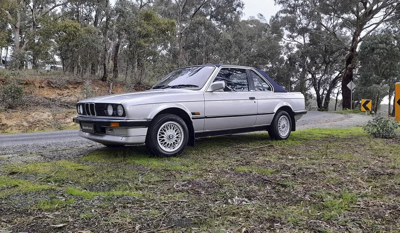 1986 BMW E30 in Banyule 2