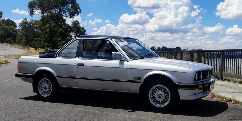 1986 BMW E30 in Banyule 7