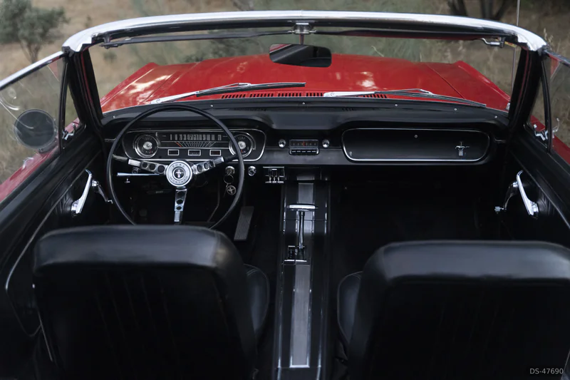 1965 Ford Mustang 289 Descapotable in Madrid 5