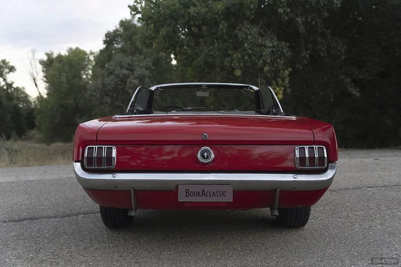 1965 Ford Mustang 289 Descapotable in Madrid 4