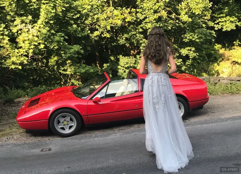 1987 Ferrari 328 GTS in Blackburn 2